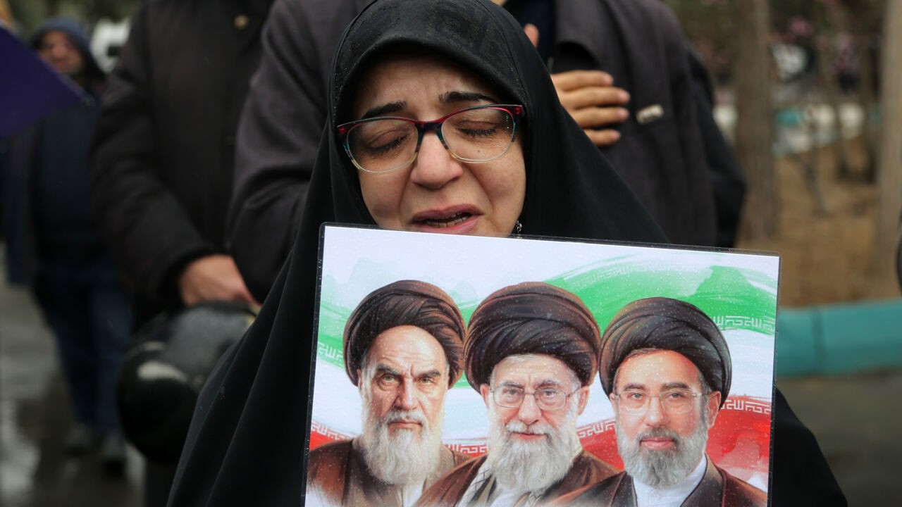 Iraanse leider Mojtaba Khamenei looft "standvastigheid van het volk" in nieuwe verklaring