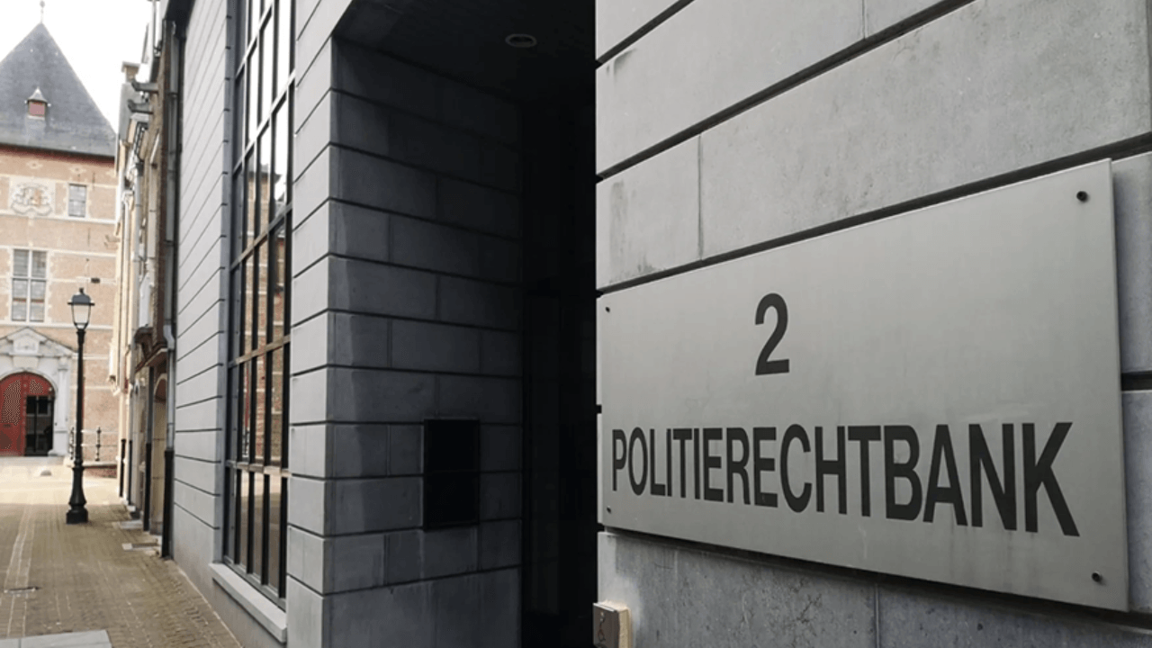 Rechtenstudent (22) krijgt opschorting van straf omdat hij vraag van rechter in Turnhout juist beantwoordt