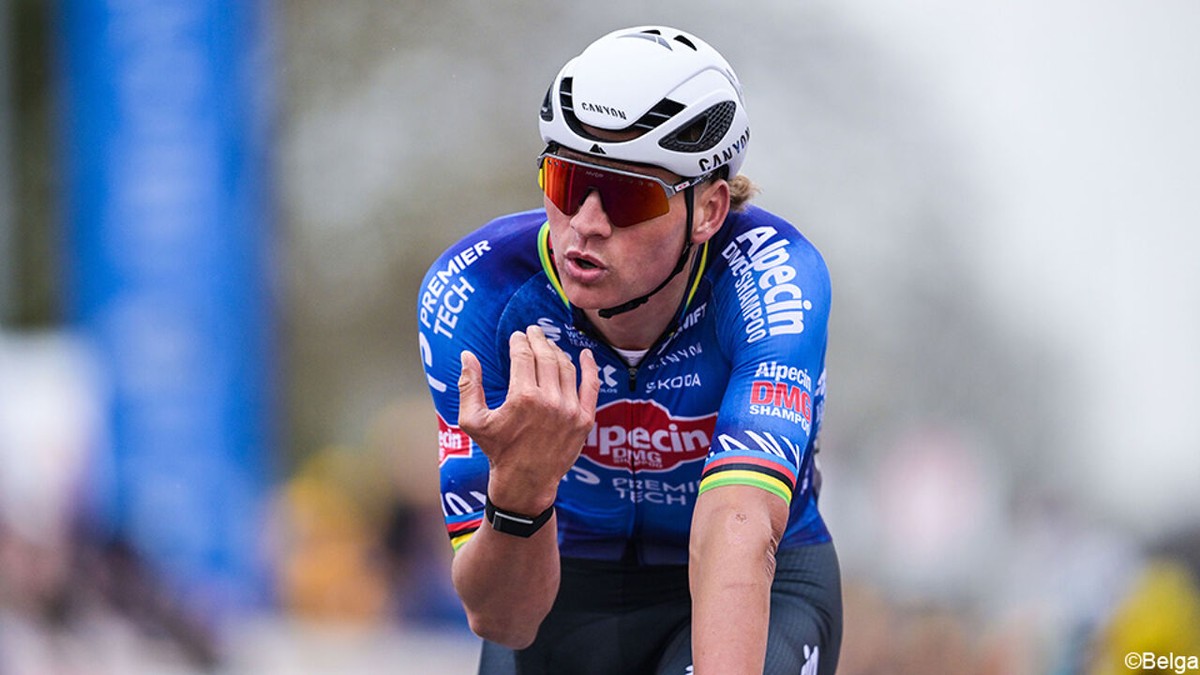 Van der Poel werkt na E3 ook In Flanders Fields af: "Na zijn inspanning wel luxe om ook Philipsen te hebben"