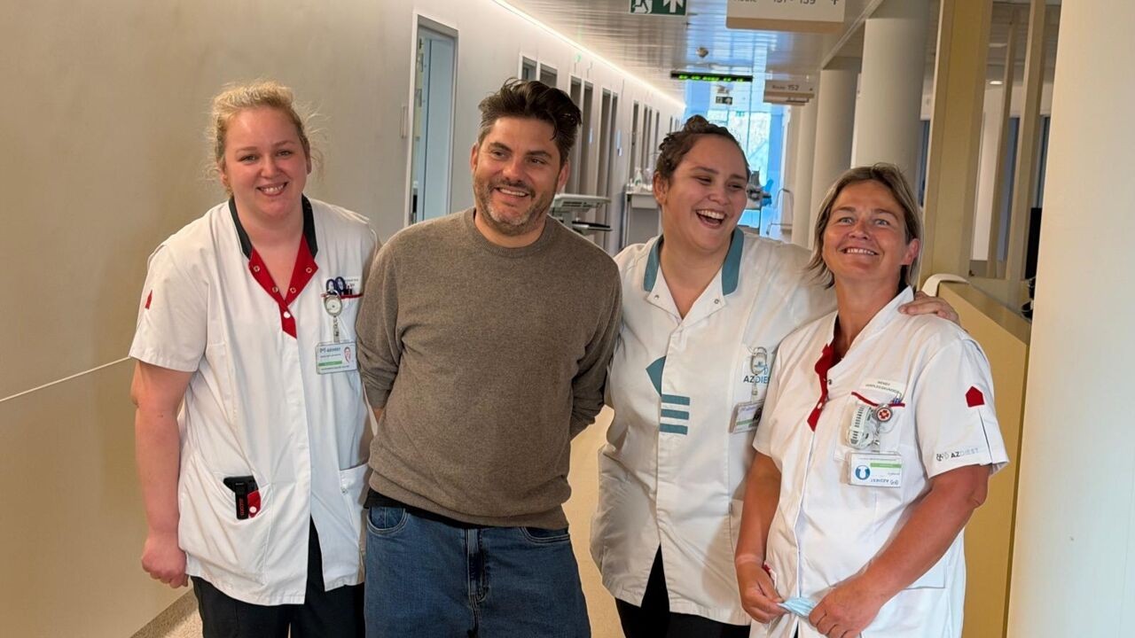 Jeroen Meus draagt in tv-programma 'Dagelijkse kost' gerecht op aan verpleegkundigen AZ Diest