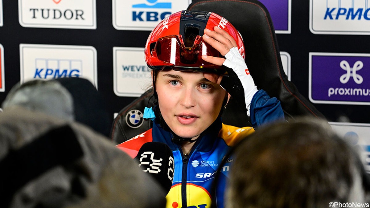 "Bombardeer Fleur Moors alsjeblieft niet tot de nieuwe Kopecky": Marijn de Vries predikt kalmte na voorjaar van de doorbraak