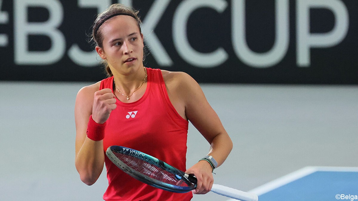 LIVESTREAM Billie Jean King Cup (16u): Vandewinkel opent tegen de VS, daarna volgt Mertens