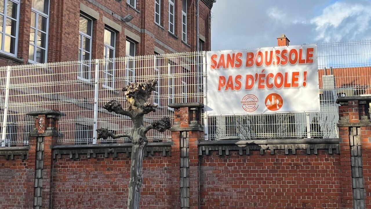 Onderwijsbonden betogen tegen besparingen Franse gemeenschapsregering: "Regering is het noorden kwijt"