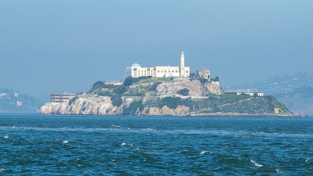 Trump wil 152 miljoen dollar vrijmaken om van Alcatraz weer een zwaarbewaakte gevangenis te maken