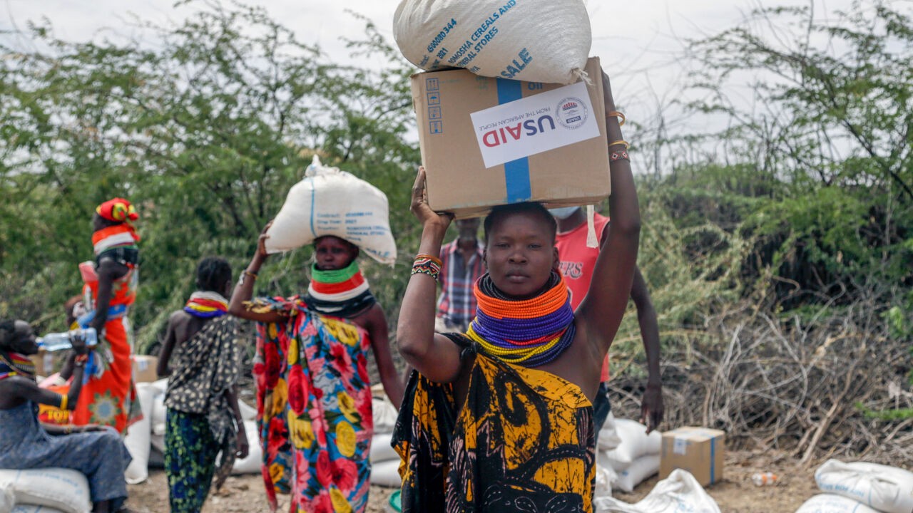 Mineralen en data in ruil voor humanitaire hulp: Trump wil omstreden 'zorgdeals' sluiten met 27 landen in Afrika