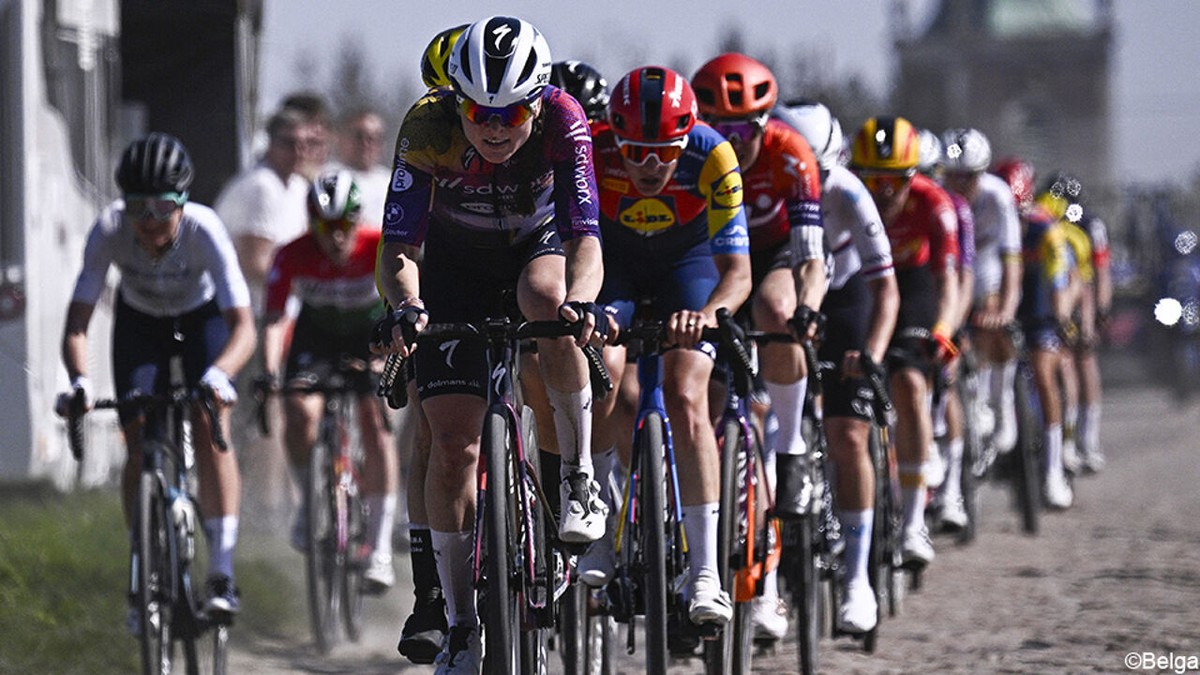 Parijs-Roubaix zet "stapje terug in de tijd" met verhuis van vrouwenkoers naar zondag: "Het was net een mooie formule"
