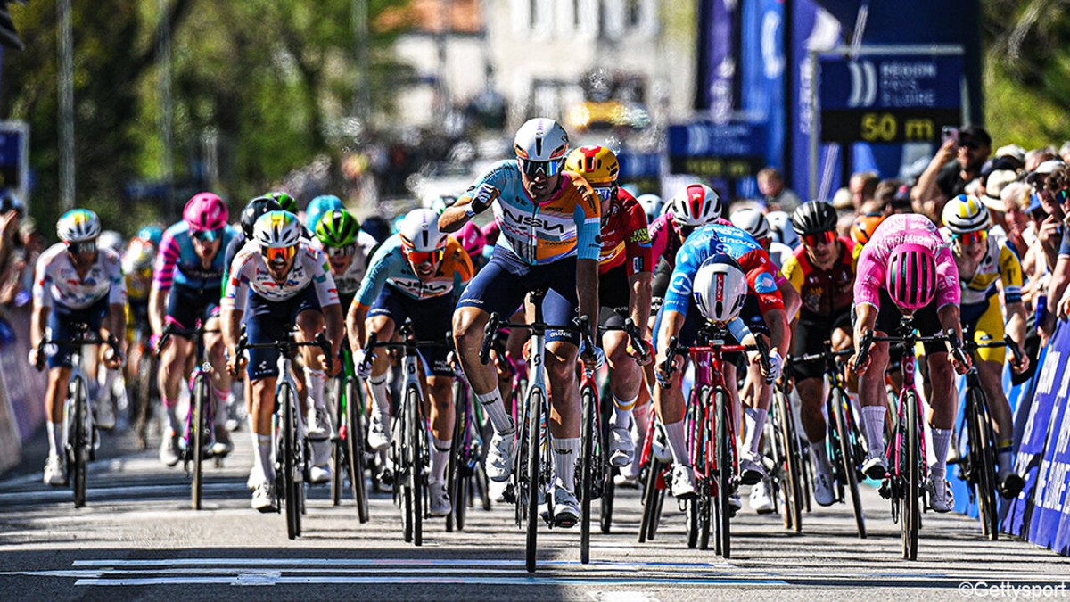 Ethan Vernon sprint machtig naar zege in Ronde van de Loire, Lander Loockx kleurt openingsrit in kopgroep
