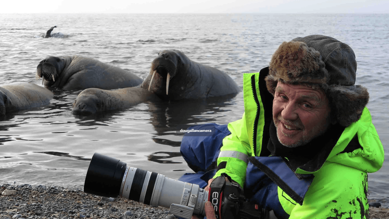 Doug Allan (74) overleden, gelauwerde cameraman van David Attenborough