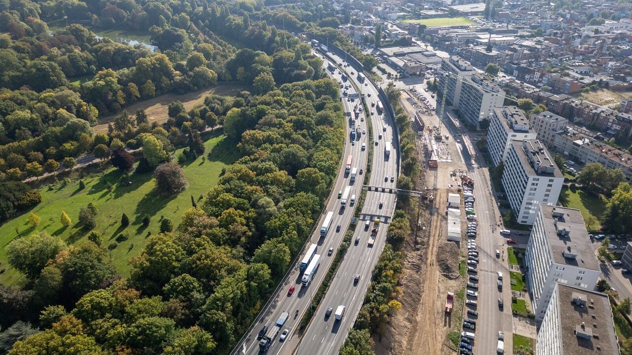 Hoe vervang je 2 snelwegbruggen in 5 dagen tijd?