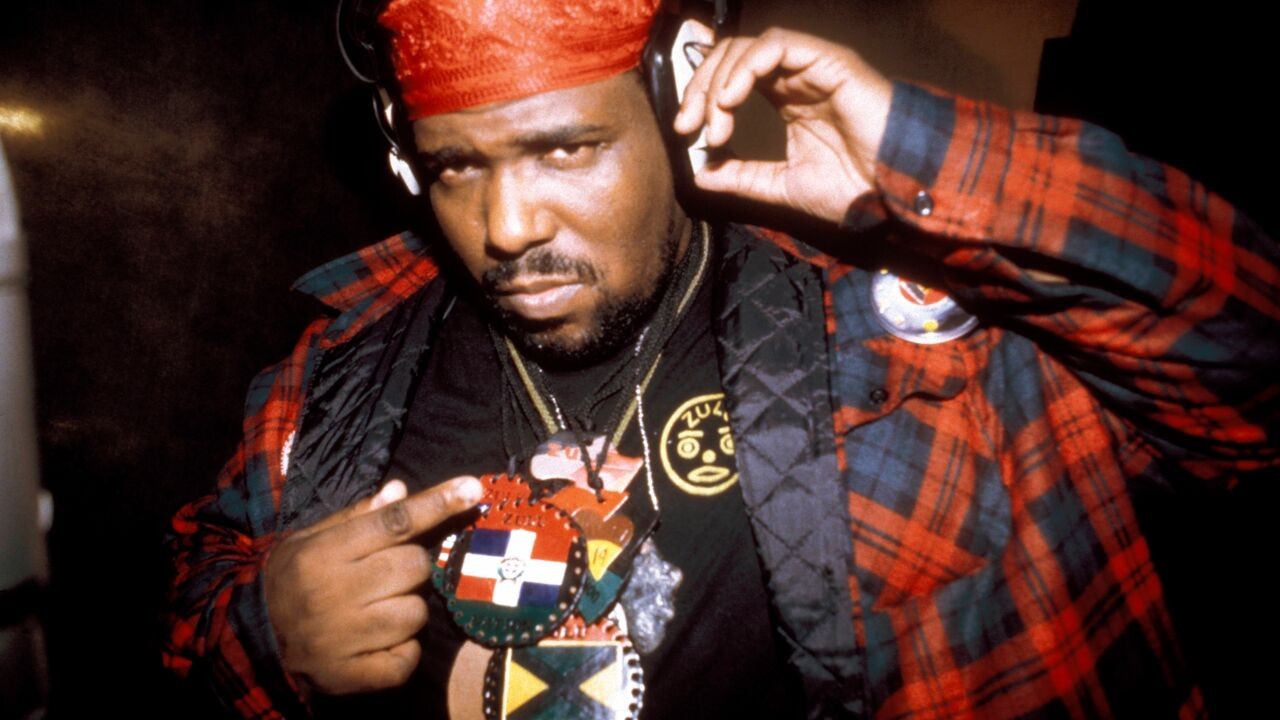 Hiphoppionier Afrika Bambaataa (68) overleden: "Zijn stempel op de hiphop is onmiskenbaar"