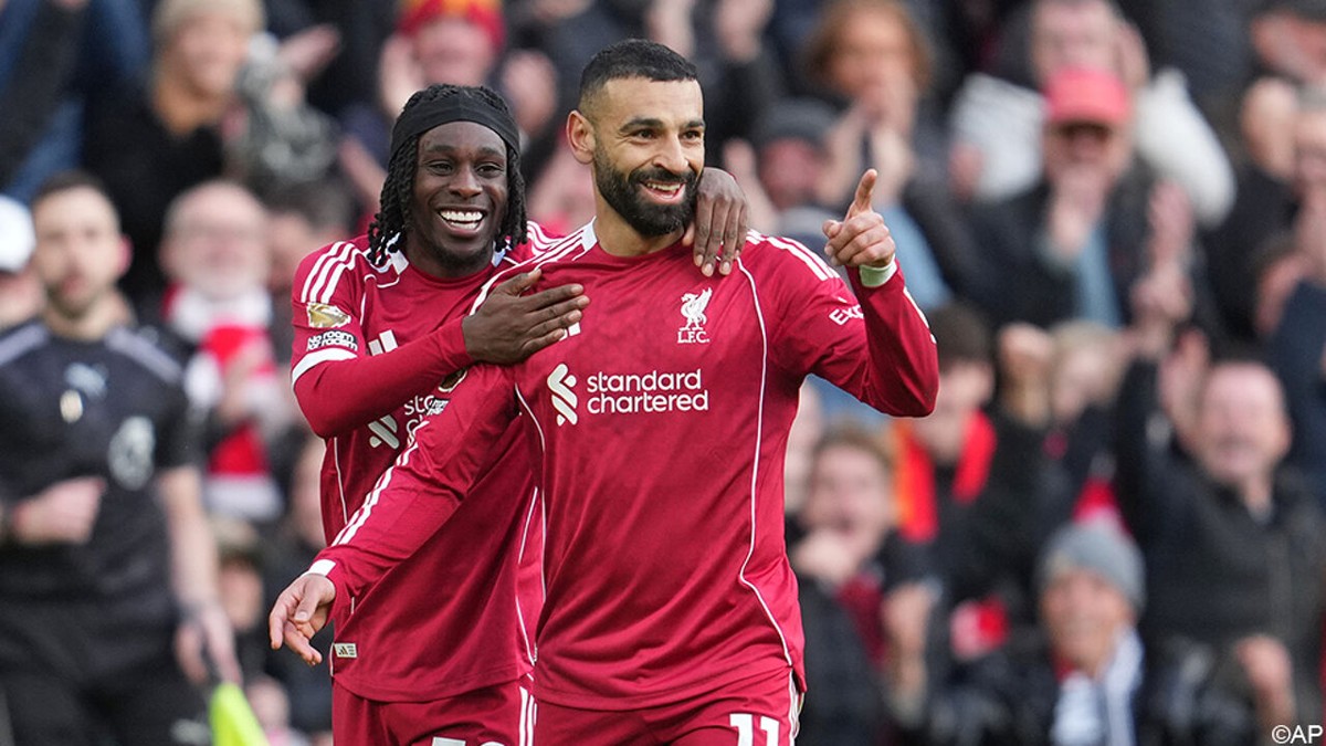 LIVE - Plots gaat het snel: Liverpool op voorsprong tegen Fulham dankzij klasseflitsen Ngumoha en Salah