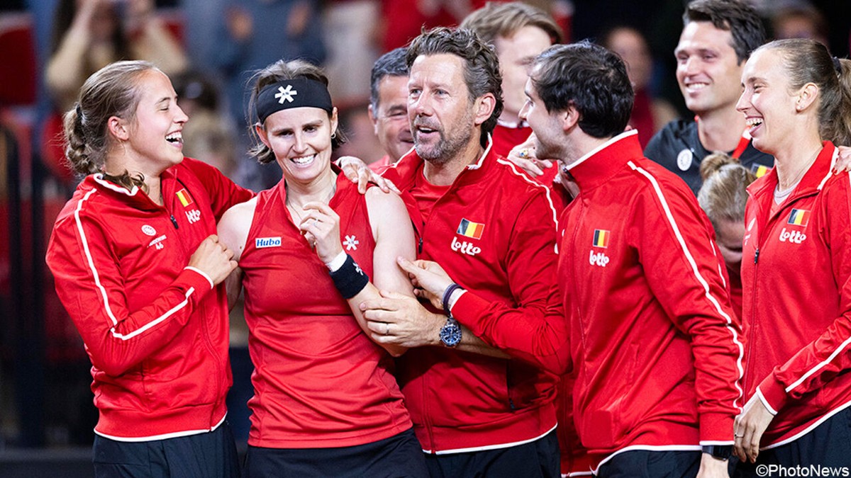 Yellow Aces halen Final 8 van BJK Cup na stunt tegen de VS, ijzersterke Greet Minnen beslist duel