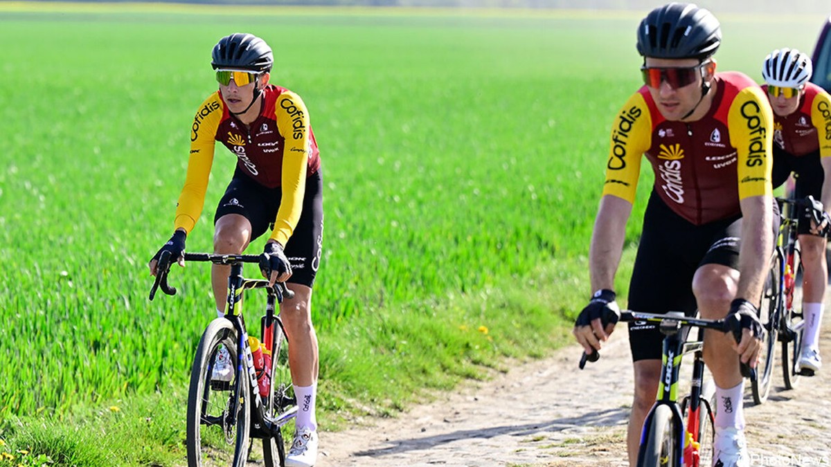 Klimmer Dylan Teuns in de Hel van het Noorden: "Niet mijn parcours, maar ik spring in voor de ploeg"