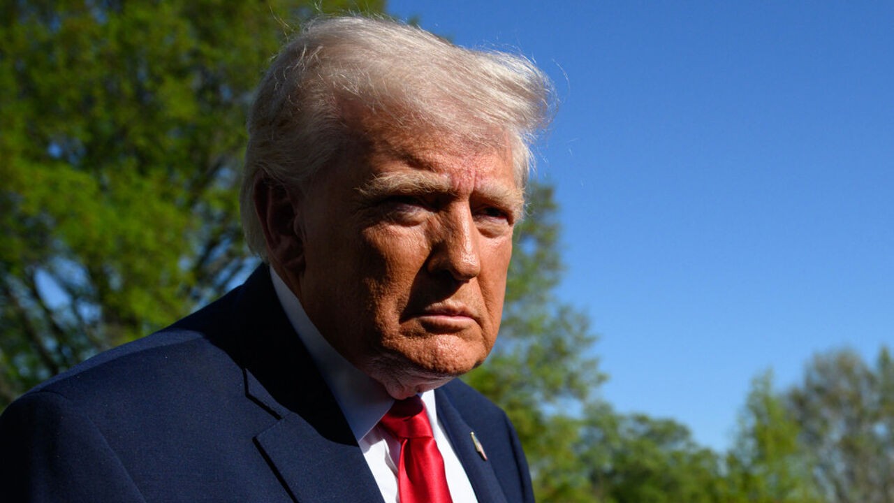 Trump noemt antwoord van Iran op Amerikaans vredesvoorstel "totaal onaanvaardbaar"