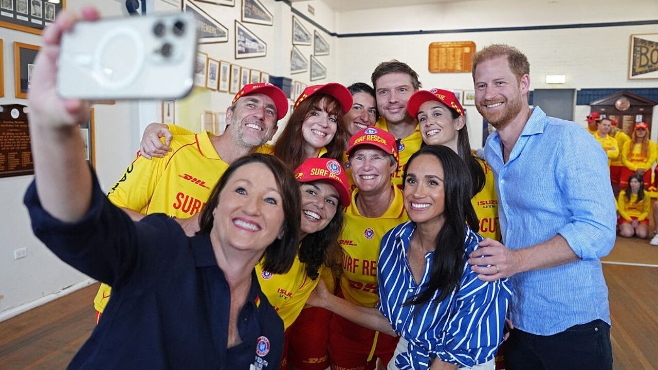 Liefdadigheid met een prijskaartje: het nieuwe verdienmodel van Harry en Meghan in Australië