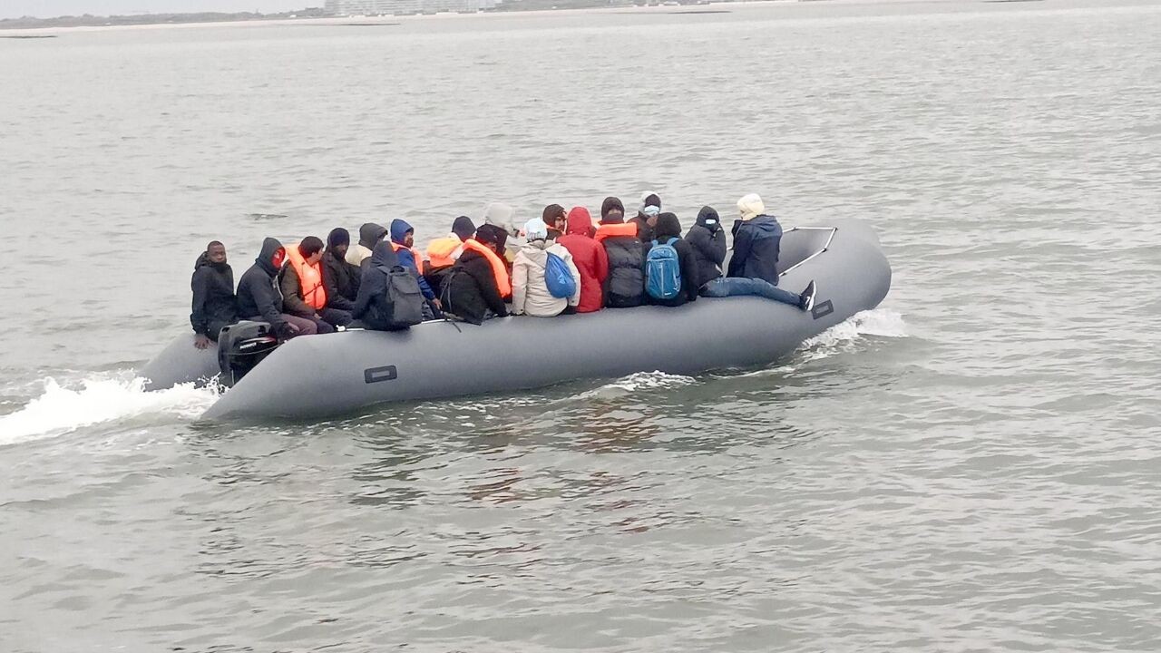 Geen bootjes met transmigranten meer aan onze kust sinds arrestatie 'leveranciers' van bootjes, zwemvesten en gps-trackers