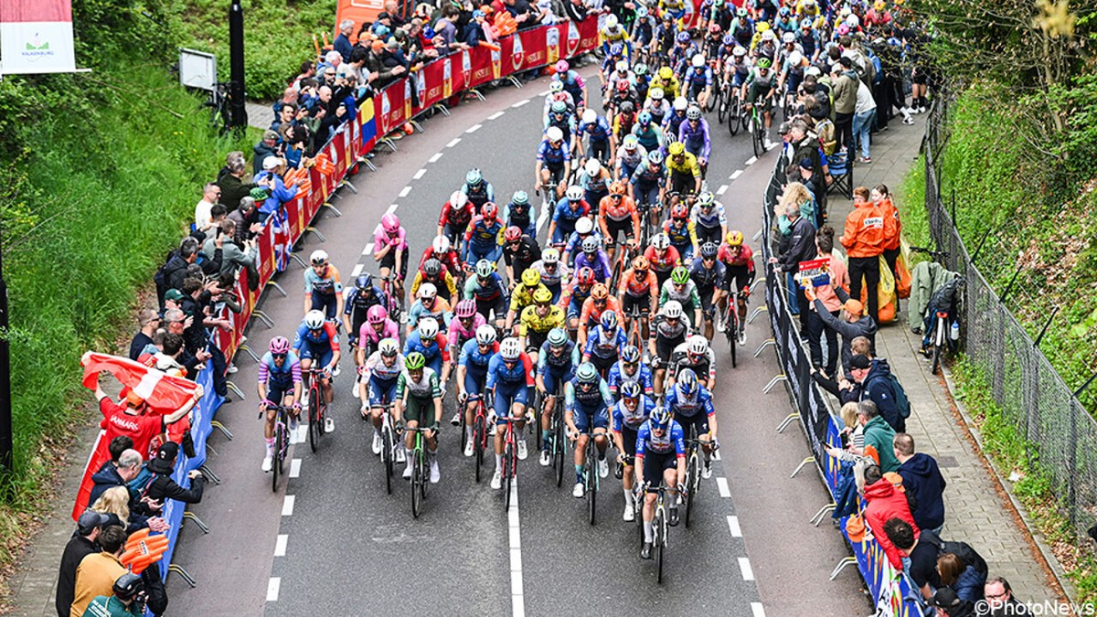 LIVESTREAM Amstel Gold Race: Top- en schaduwfavorieten houden zich allemaal koest, wanneer ontploft de koers?