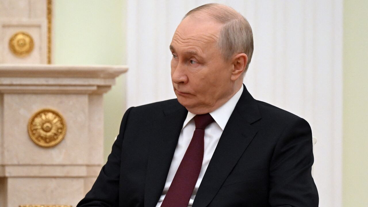 Rusland vervalst cijfers om haperende economie te verdoezelen, stelt hoofd militaire inlichtingendienst Zweden