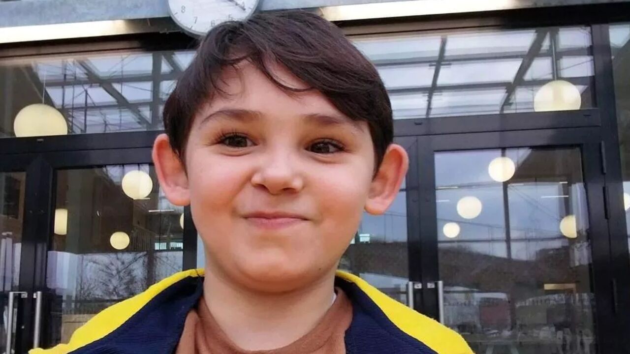 Oom van Raul (9) richt zich tot moeder en stiefvader tijdens proces: "Wat heeft hij gedaan dat zo erg was?"