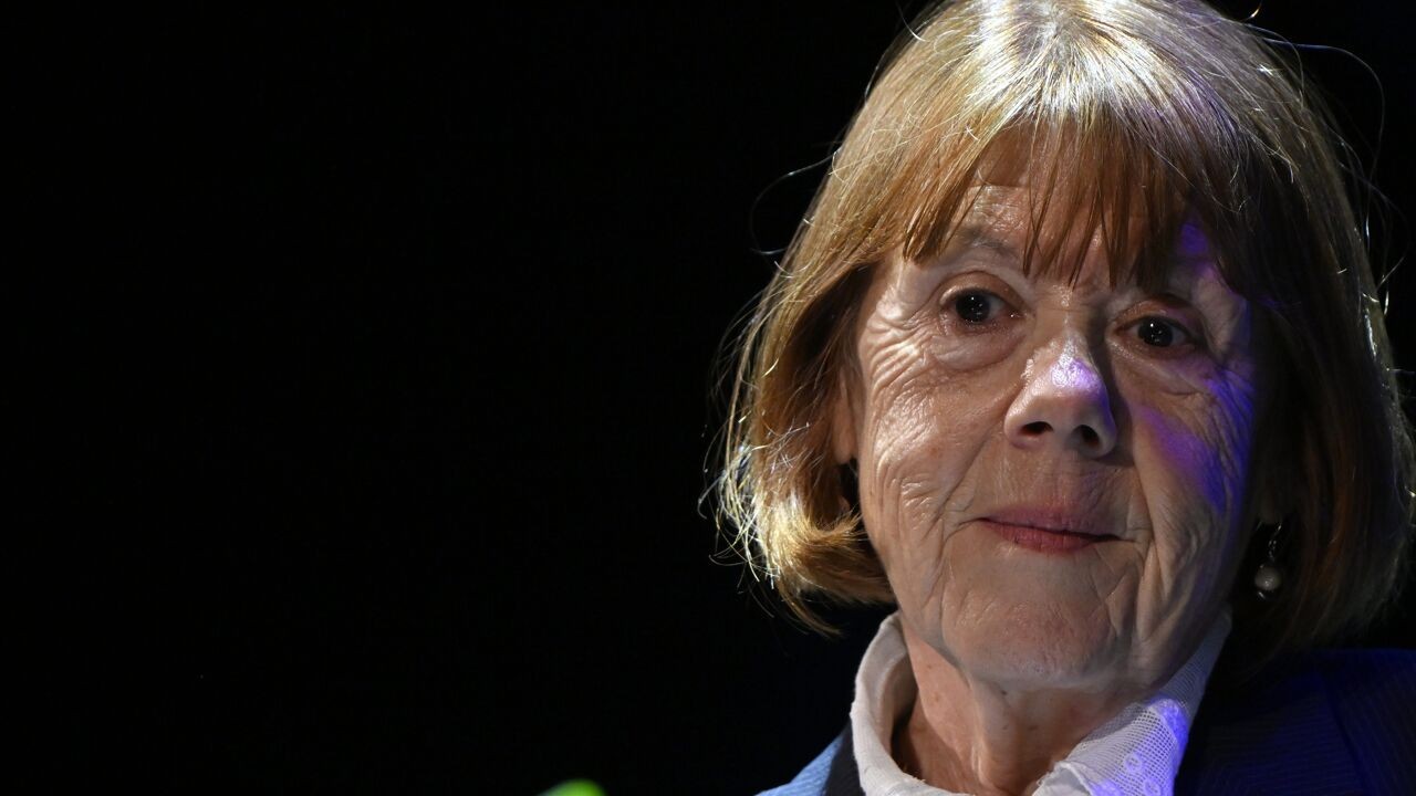 Website waarmee ex-man van Gisèle Pelicot verkrachters ronselde staat weer online, Franse justitie start onderzoek