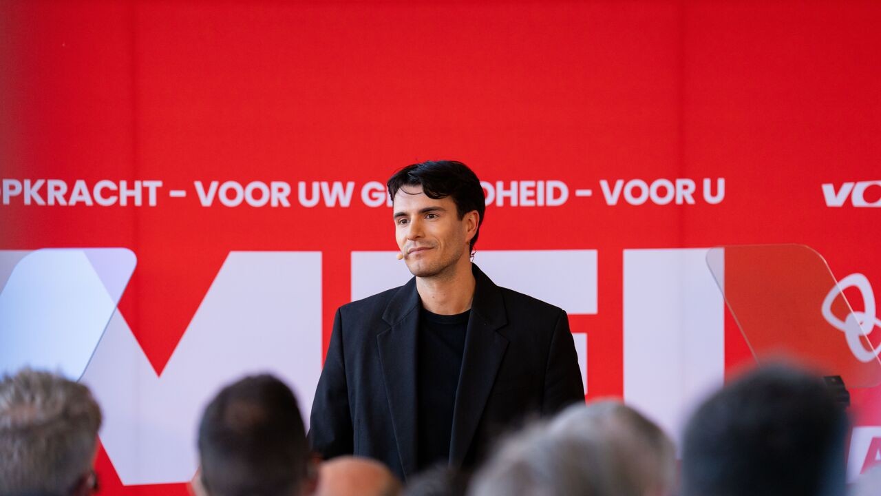 Vooruit-voorzitter Rousseau pleit op vooravond 1 mei voluit voor miljonairstaks: "Ik zal vechten"