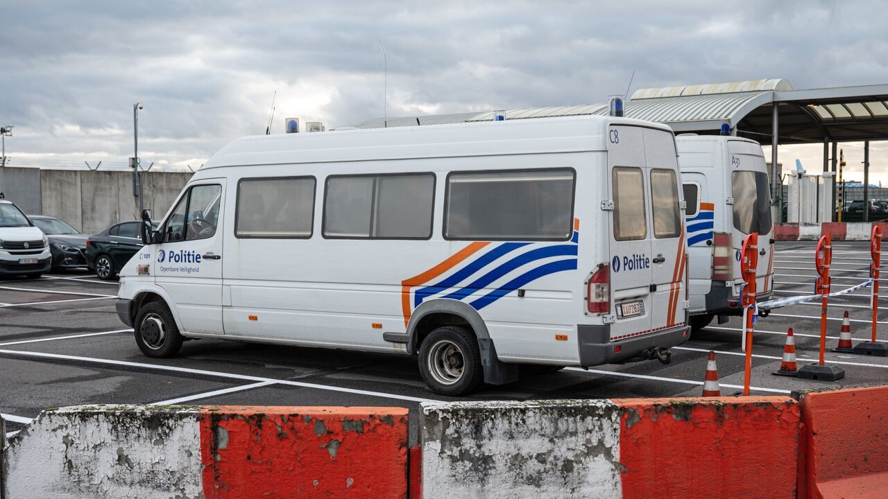 Diependaele vraagt versterking voor politie na steekincident op Brussels Airport