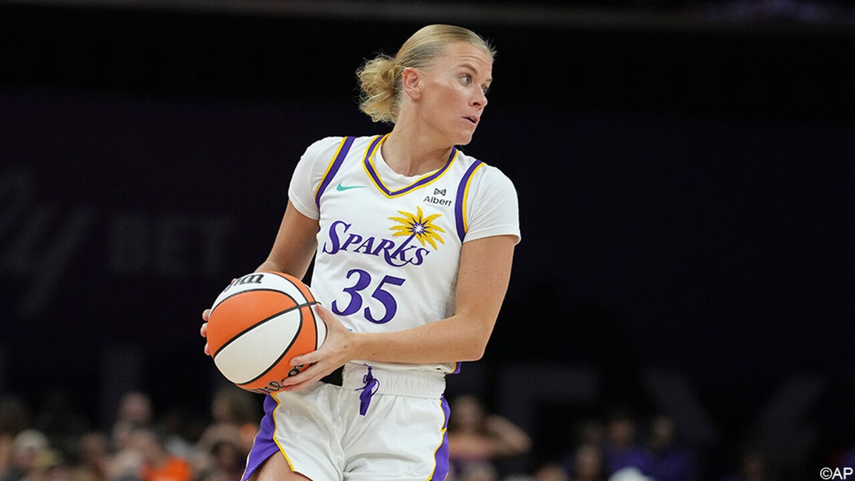 "Ik ben klaar om te vechten": Julie Vanloo blijft hoopvol na nieuwe domper in WNBA, waar contract weer ontbonden werd