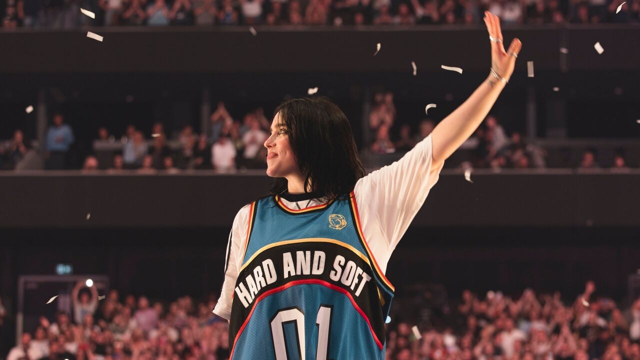 Overweldigend én intiem: concertfilm van Billie Eilish en Oscarwinnaar James Cameron is fenomenale belevenis
