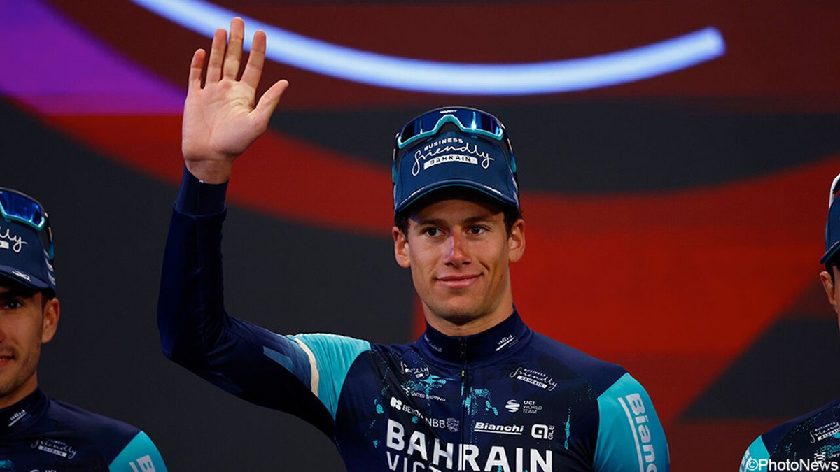 Alle ogen op Jonas Vingegaard, al loert José De Cauwer ook naar één Belg in Giro: "Alec Segaert staat voor examen"