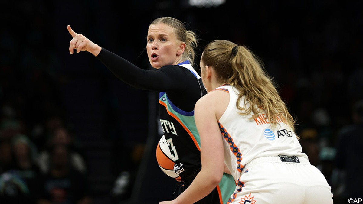 Julie Vanloo viert haar 100e driepunter in de WNBA, Liberty klopt Mystics na overtime