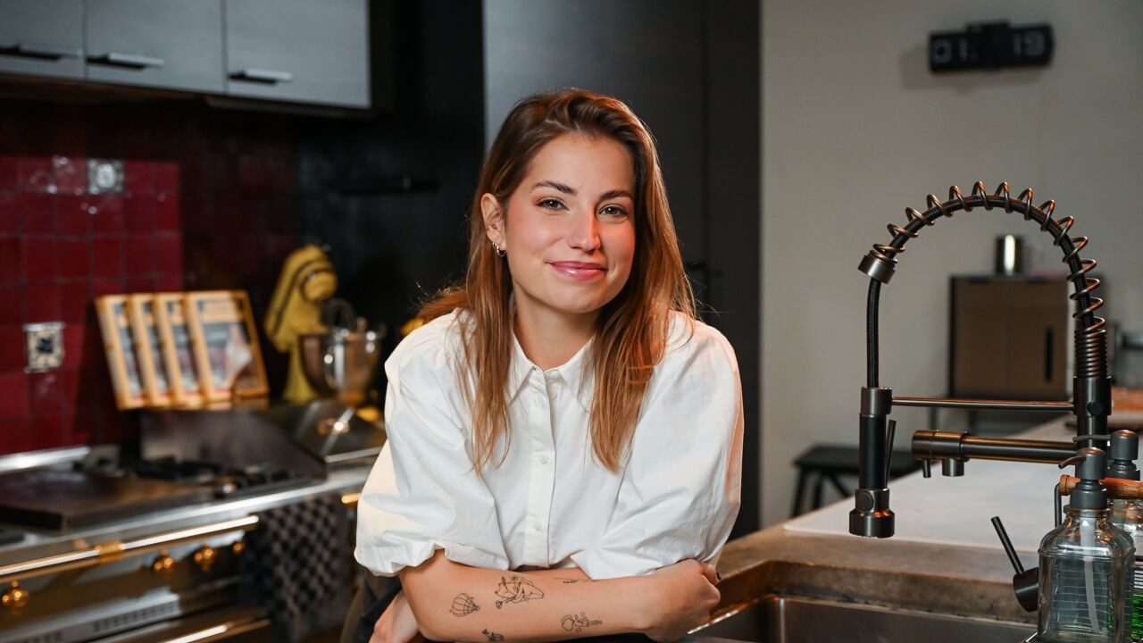 "Duizenden vrouwen voelen hetzelfde": waarom influencer Louise Goedefroy haar IVF-traject niet toevallig op Moederdag deelde
