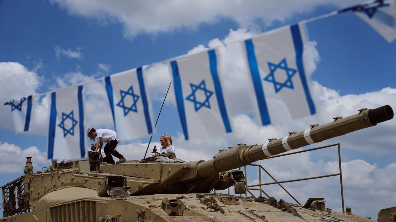 Waarom voert Israël oorlog op 5 fronten tegelijk? En wat wil het daarmee bereiken?