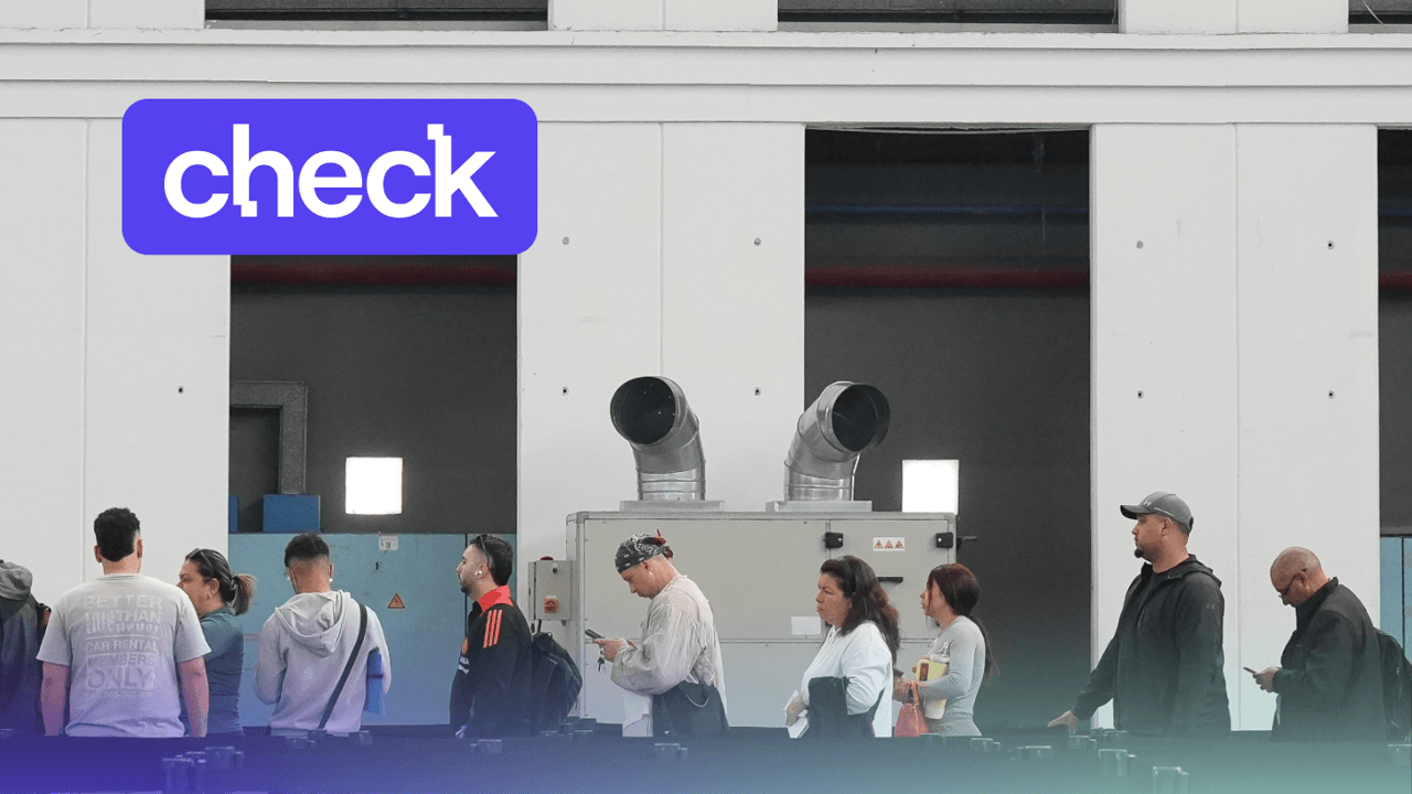 Regularisatie van migranten in Spanje: wat klopt en wat klopt niet? 5 beweringen die vaak terugkeren