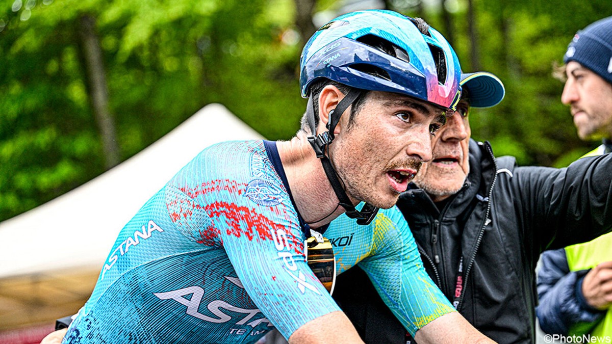 Opgaves in de Giro: Zieke Christian Scaroni wordt al snel gelost en is de eerste uitvaller in zware bergrit