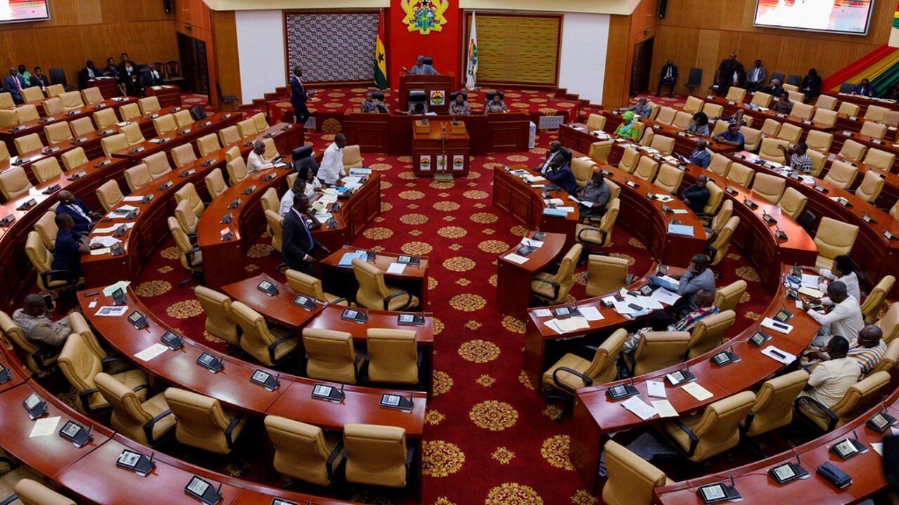 Parlement van Ghana keurt een van strengste anti-LGBTQIA+-wetten van Afrika goed