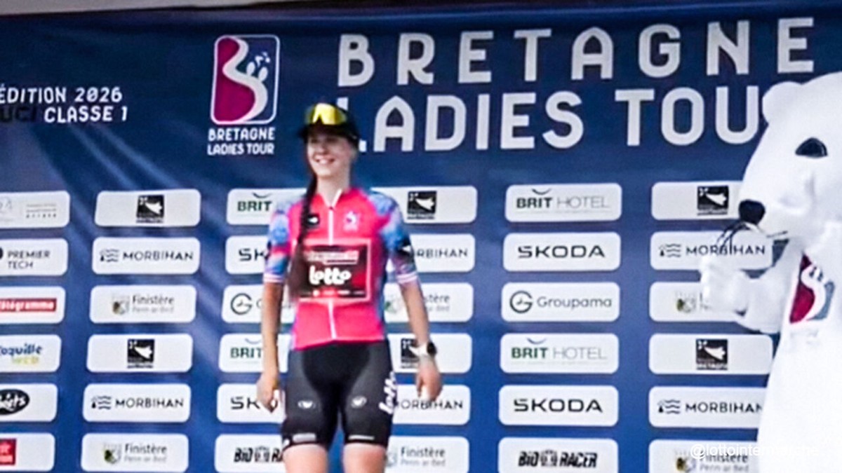 Sandrine Tas moet leiderstrui afstaan na tijdrit, maar blijft meedoen in Bretagne