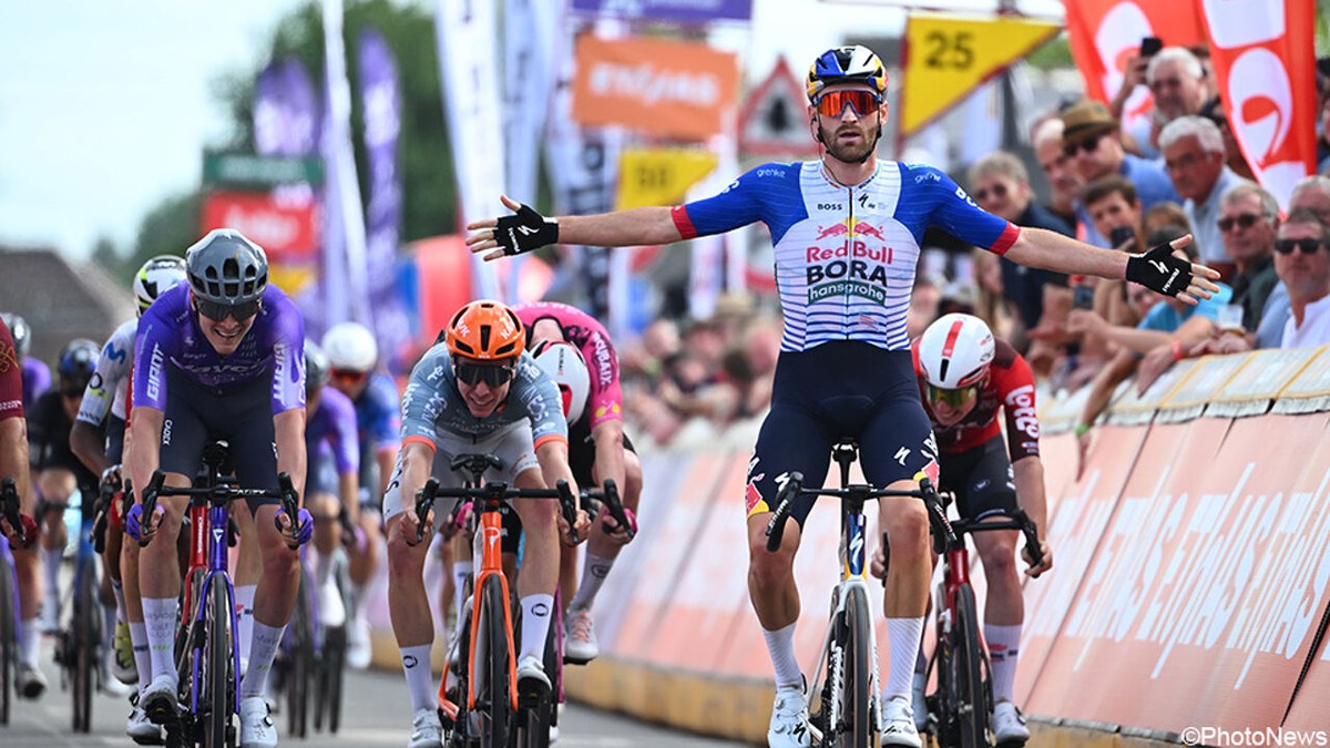 Jordi Meeus gaat door op winnend elan in opener van Ronde van Wallonië, Arnaud De Lie geveld door dubbele pech