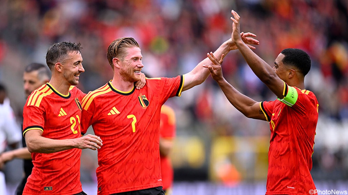 Klaar om te knallen op het WK: Rode Duivels winnen uitwuifmatch tegen Tunesië met sprankelende 5-0