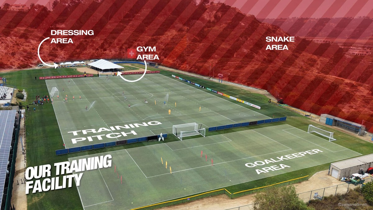 Plots gaat een plattegrond de wereld rond: Zwitsers op hun hoede voor "snake area" rond trainingscomplex