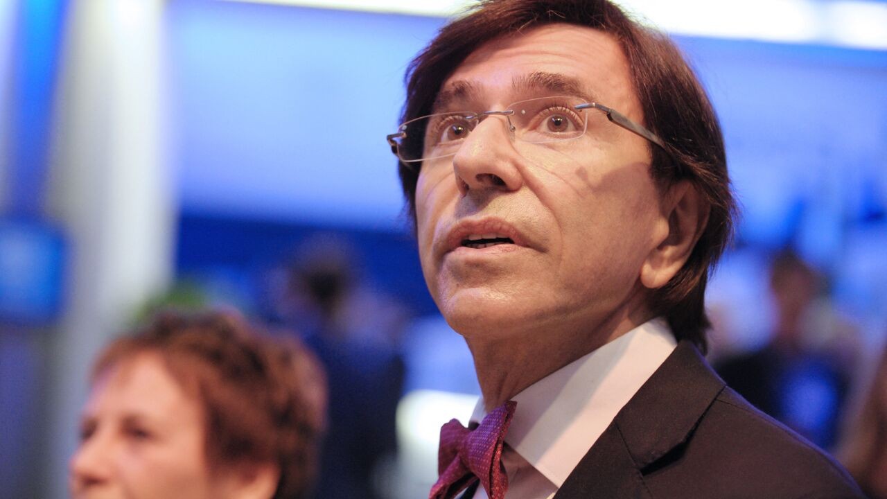 Vastgoedbedrijf dient een klacht in tegen PS-politicus Elio Di Rupo wegens corruptie en belangenvermenging