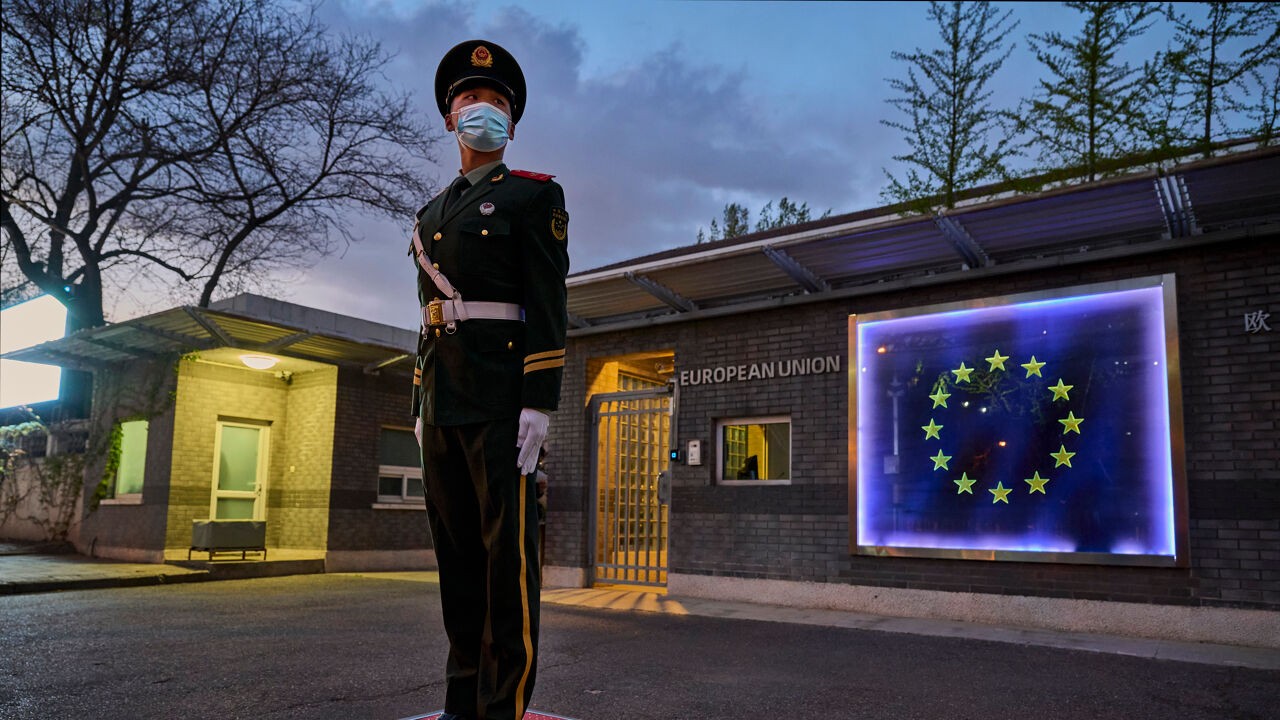 China 'cancelt' gesprekken met de Europese Unie: wat is er aan de hand?