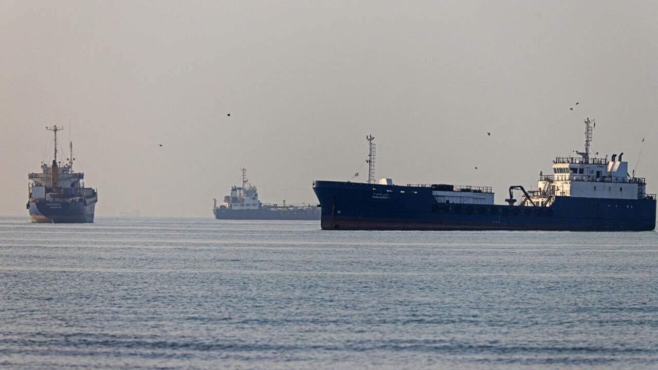 Iran valt Amerikaanse militaire doelen aan, als reactie voor "barbaarse luchtaanvallen" van VS