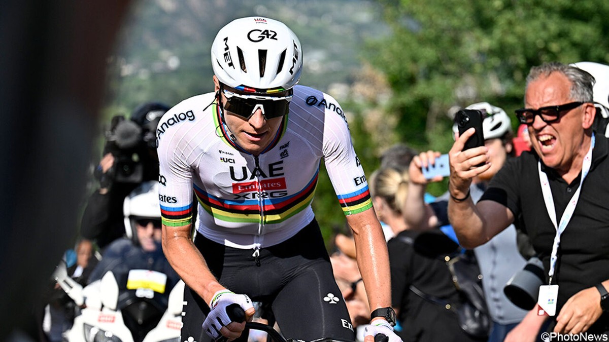 Solo van 70 kilometer was "zeker niet" het plan van Tadej Pogacar: "Ik ben gewoon blijven rijden"