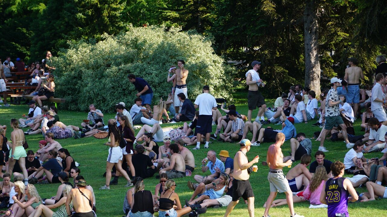 Man (25) verdrinkt in Maas in Maasmechelen, Paradise City belooft compensatie na stopzetting door onweer