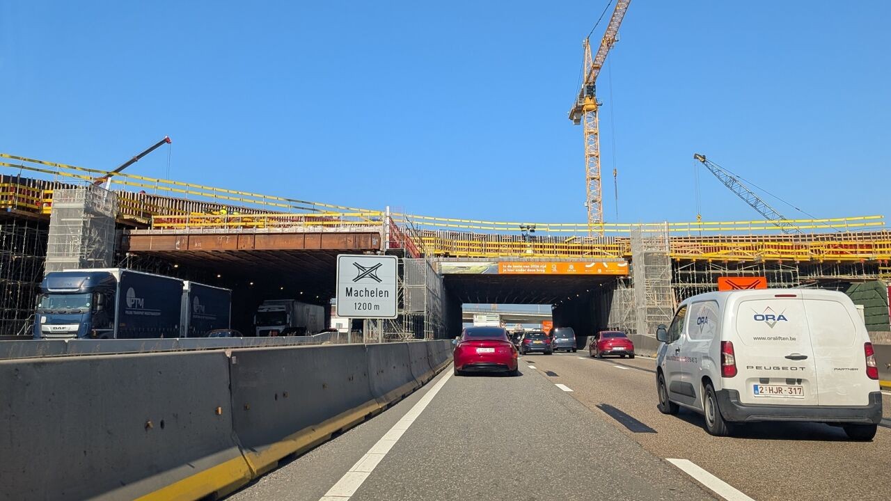 Opgelet wie vanaf morgen naar Brussels Airport moet: verkeer volgt nieuw traject aan grote werf in Zaventem