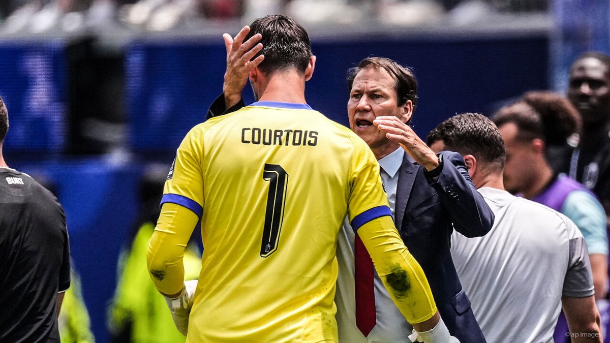 Na de kritiek op zijn keuze: was het fout van Rudi Garcia om Courtois toch te wisselen? "Hij ging wel liggen"