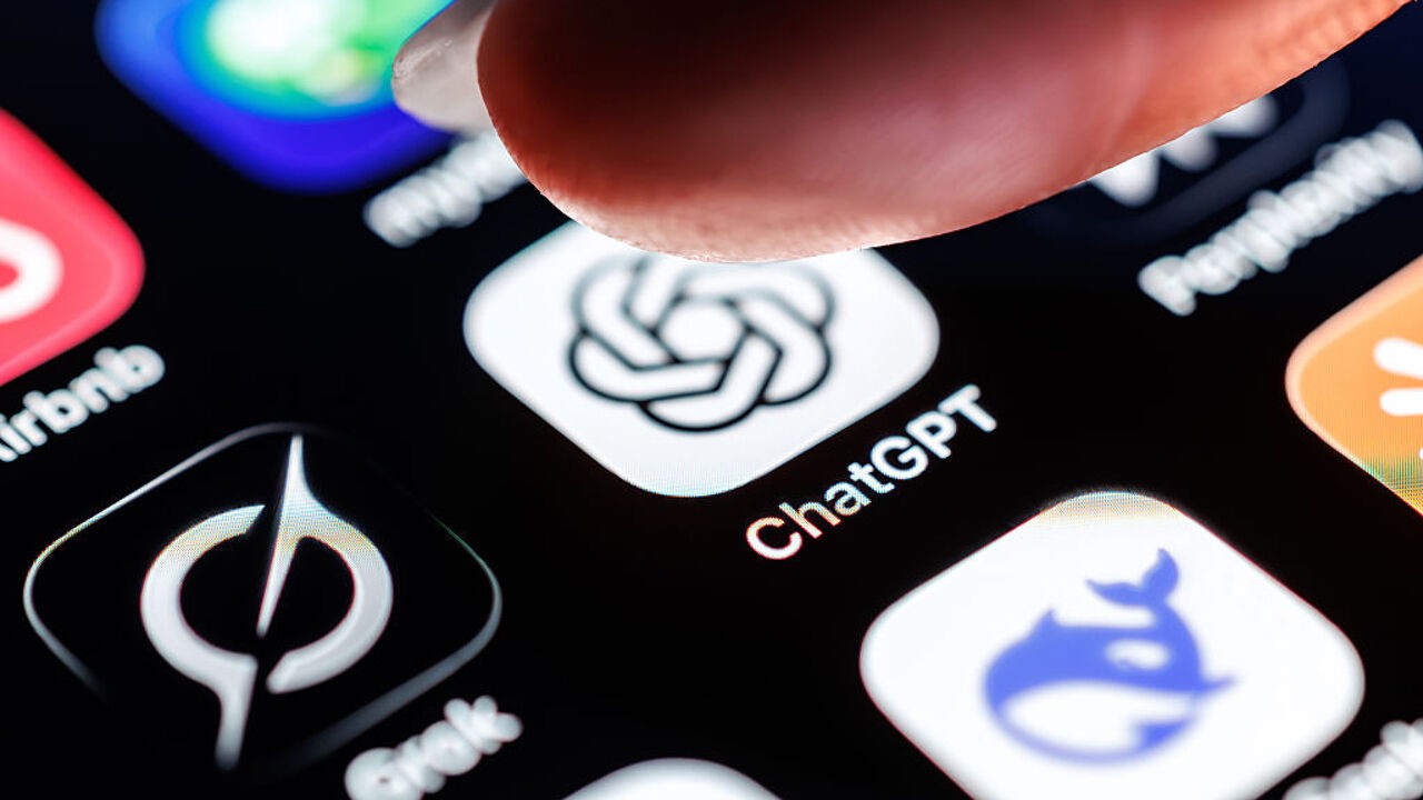 Apple sleept ChatGPT-maker OpenAI voor de rechter: "Ze hebben bedrijfsgeheimen gestolen"