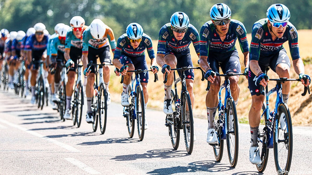 Tegen een gemiddelde van liefst 50,9 km/u: Søren Wærenskjold won de (met afstand) snelste rit in lijn ooit in de Tour