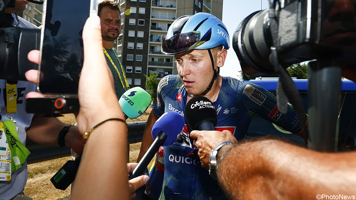 "Moest 3 of 4 keer remmen in de sprint": Tim Merlier baalt om gemiste kans in "casino" van finale met horten en stoten