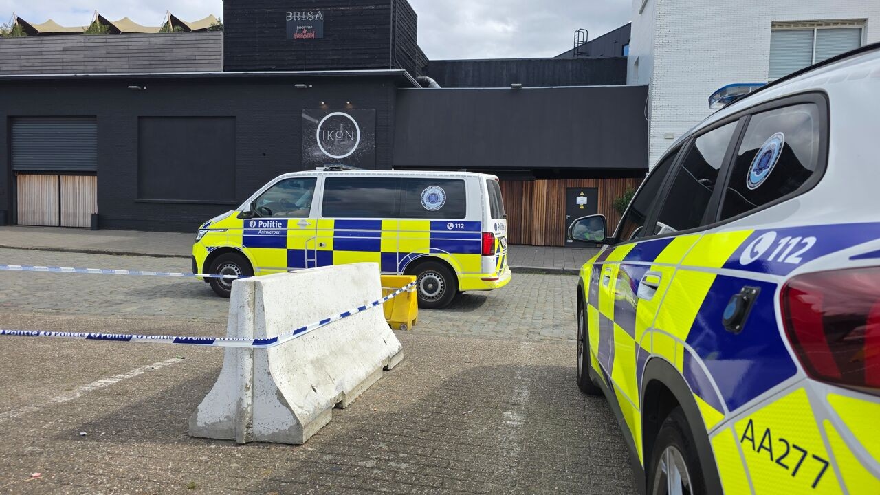 Nederlander (59) gearresteerd na dodelijke schietpartij aan Antwerpse discotheek